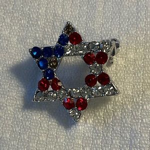 FREE WITH BUNDLE! Crystal USA Flag Star Pin